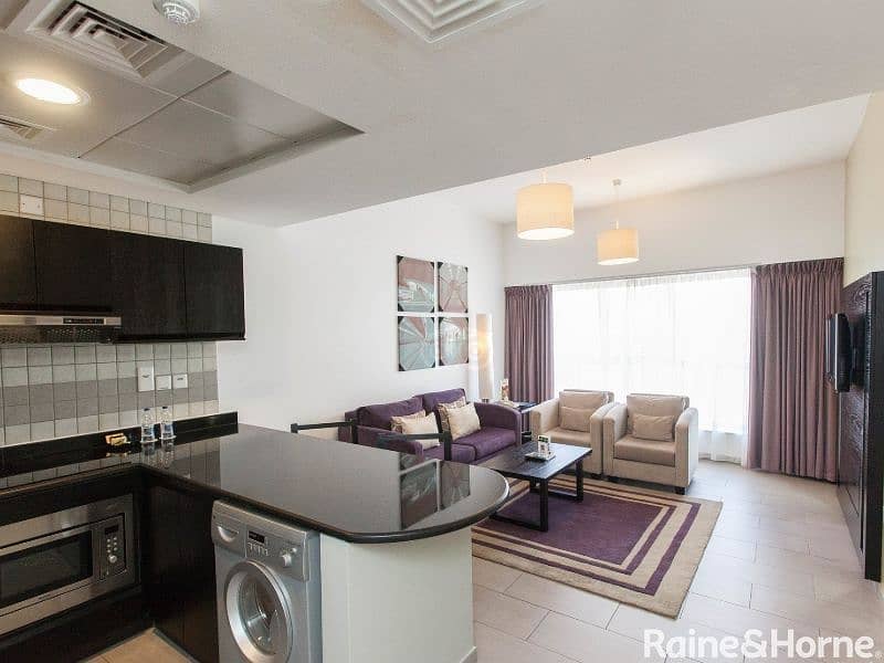 6 Exclusive Fully Furnished| Next to Metro Station