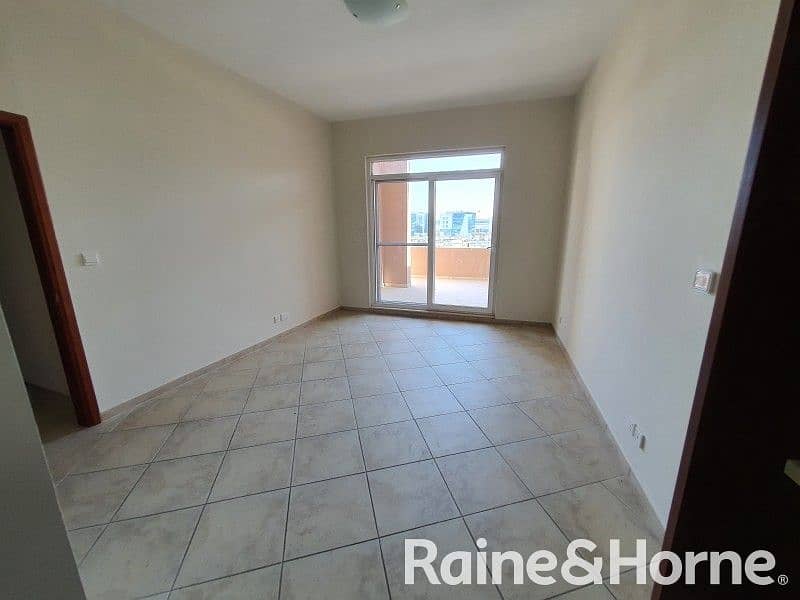 3 Spacious 3 BR Apt | 1 Month Free | Open Views