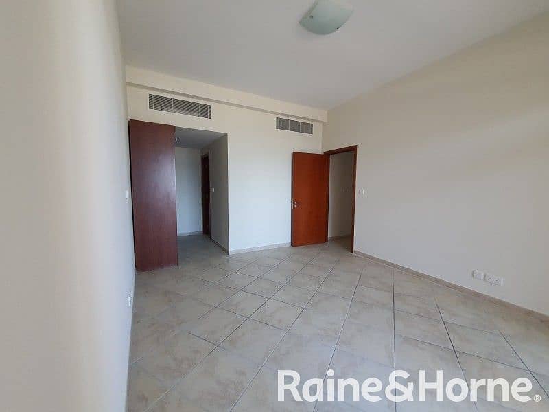 4 Spacious 3 BR Apt | 1 Month Free | Open Views