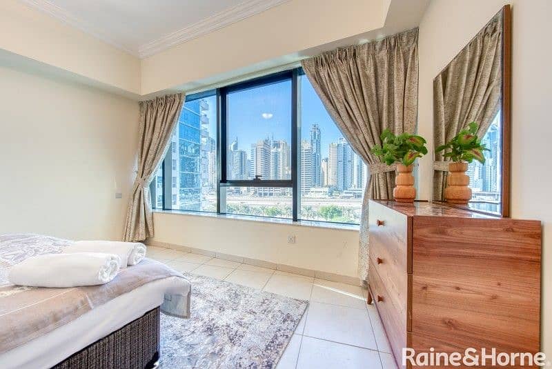 11 Spacious | Bright and High Floor | Two Bed