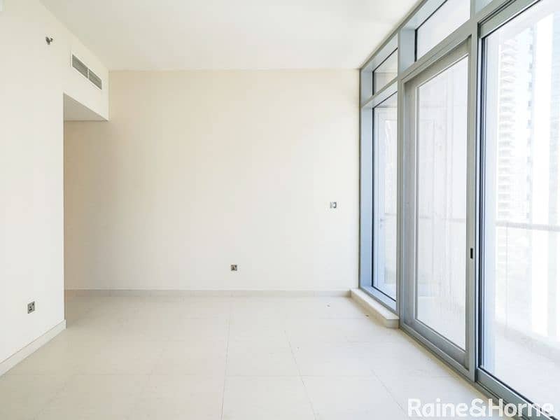 6 Spacious & Bright|2 BR High Floor |Canal View