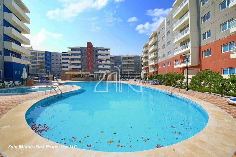 Hot Deal Pool View 3 BR Apt with Balcony
