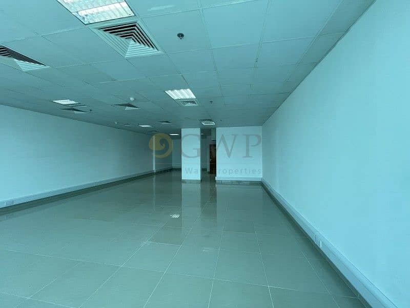 8 Huge Fitted office with 5-partition in Business Bay