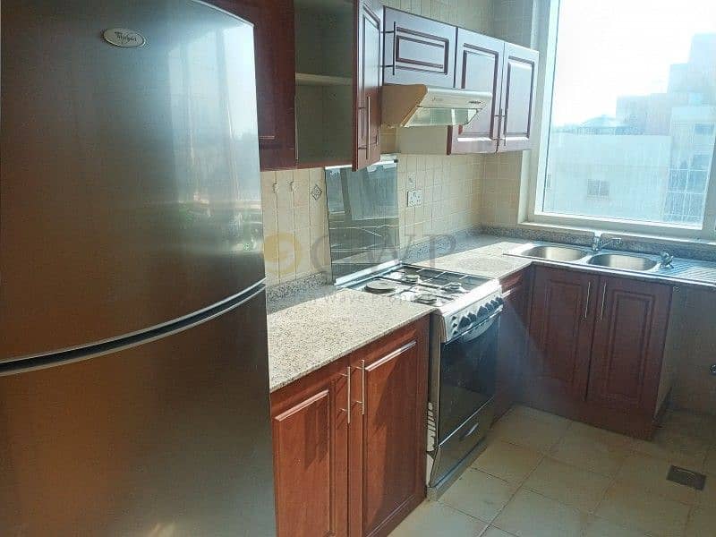 7 Spacious 2 Bed Room Apartment available for Rent in Jumeirah 1 Behind Spinneys'