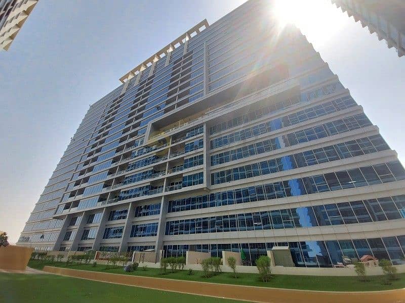 19 Viewing Possible - Vacant One Bedroom - Dubai Land.