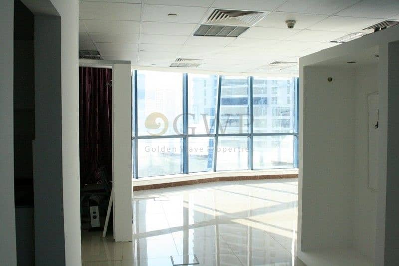 2 Fitted office I Lake and SZR view I Vacant