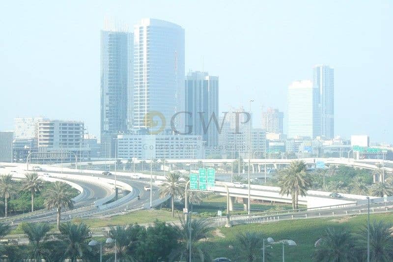 9 Fitted office I Lake and SZR view I Vacant