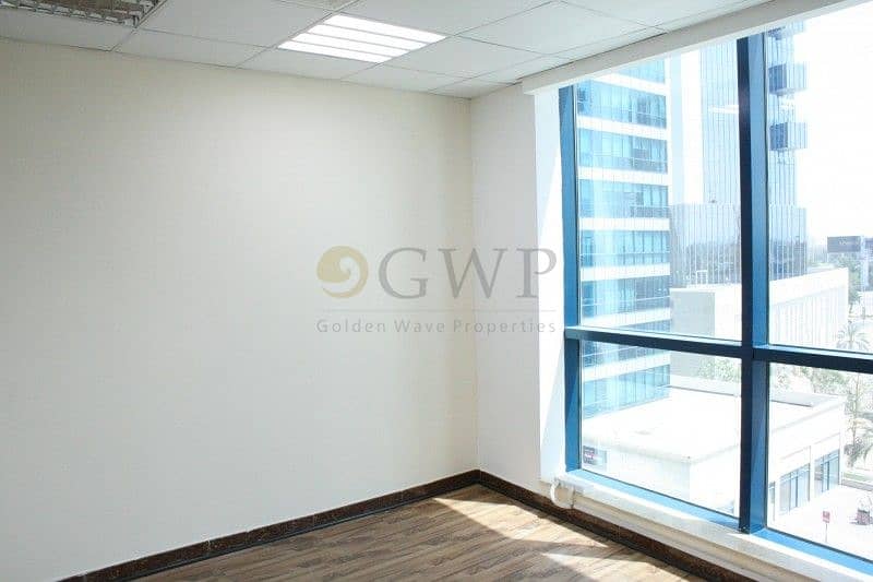 7 Fitted office I SZR view I Ready to move in