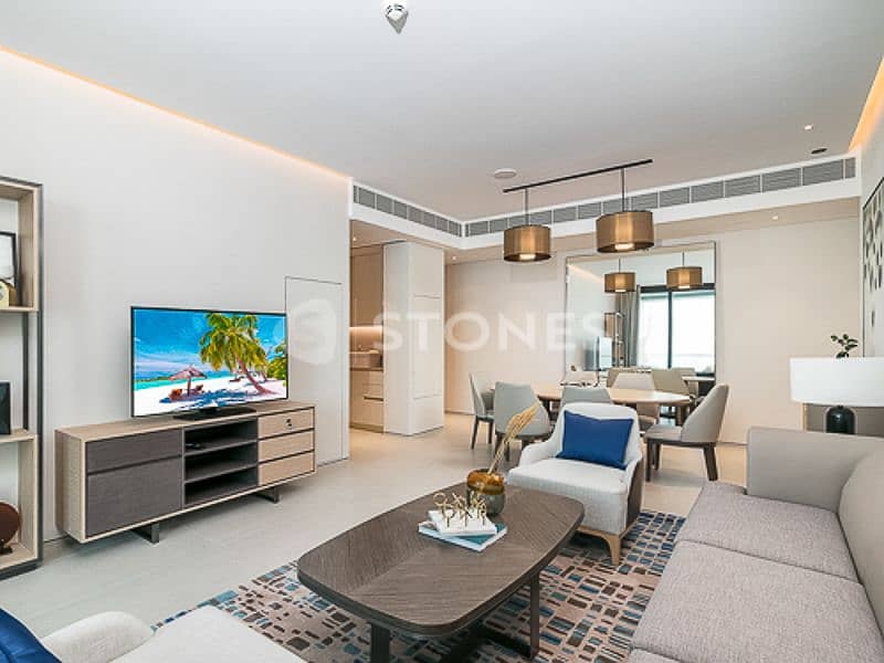 Exclusively listed | High Floor | Full Sea View