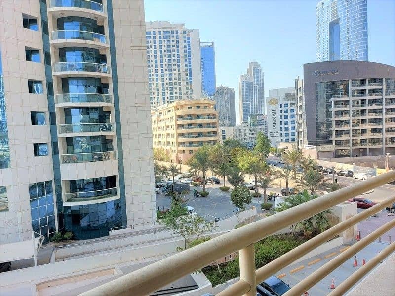 19 Stunning 2Br + Balcony | Great View | Chiller Free