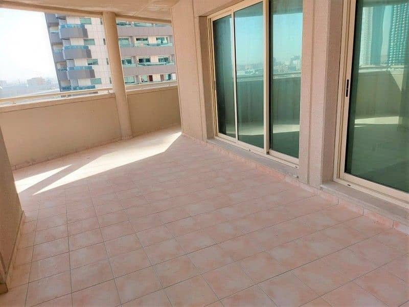 7 Bright 2br + Balcony | Amazing View | Chiller Free