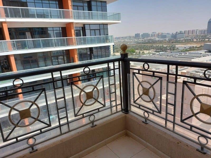 12 Stunning 1Br + Balcony | Great View | 1 Month Free