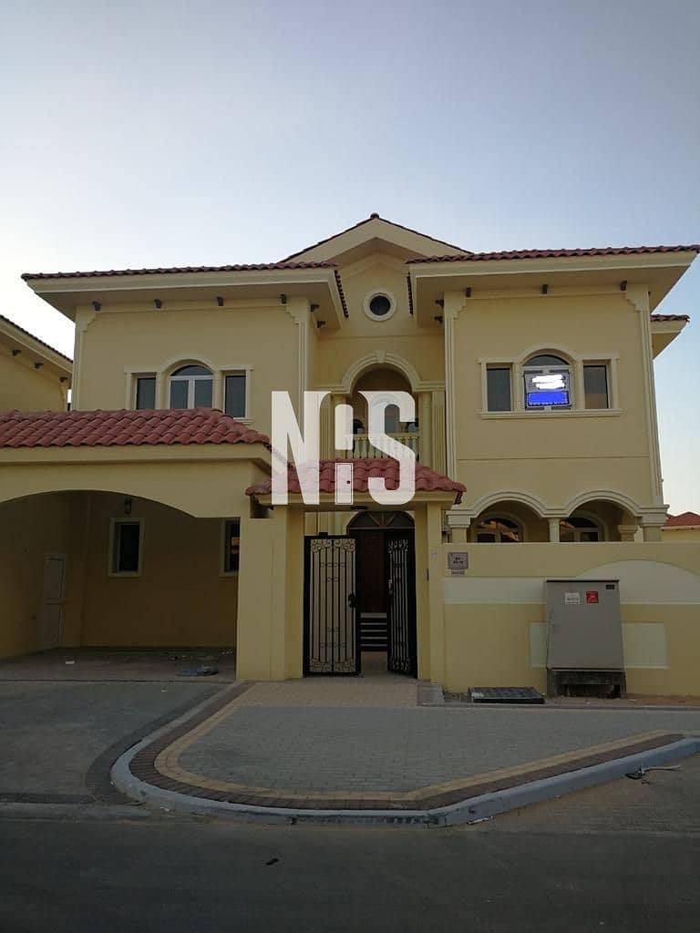 Hot Deal !! Spacious Villa with Prime Location