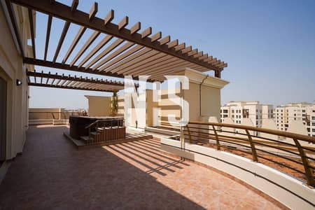 3 Bedroom Penthouse for Sale in Baniyas, Abu Dhabi - luxury Penthouse 3BR with Huge Terrace.