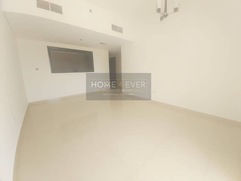 Spacious 1BHK | Flexible Cheque Payment | Available Now
