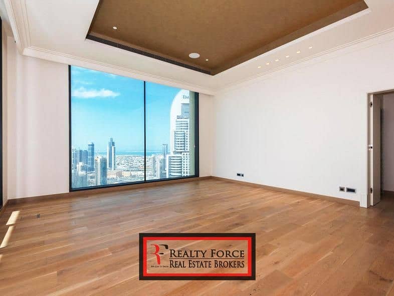 PANORAMIC DOWNTOWN VIEW |FULL FLOOR| 4BR + MAID\'S