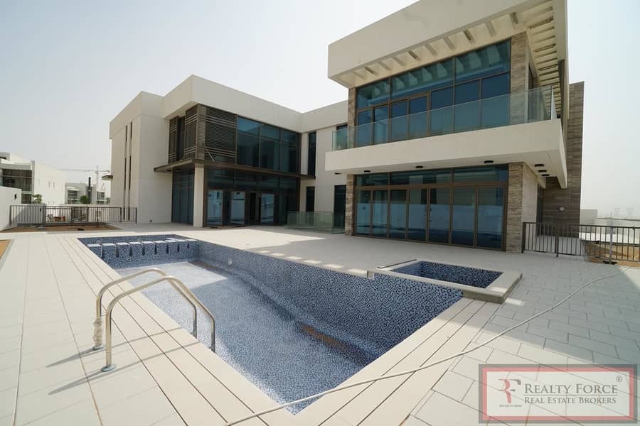 2 PRICED TO SELL |CONTEMPORARY MANSION|ON THE LAGOON