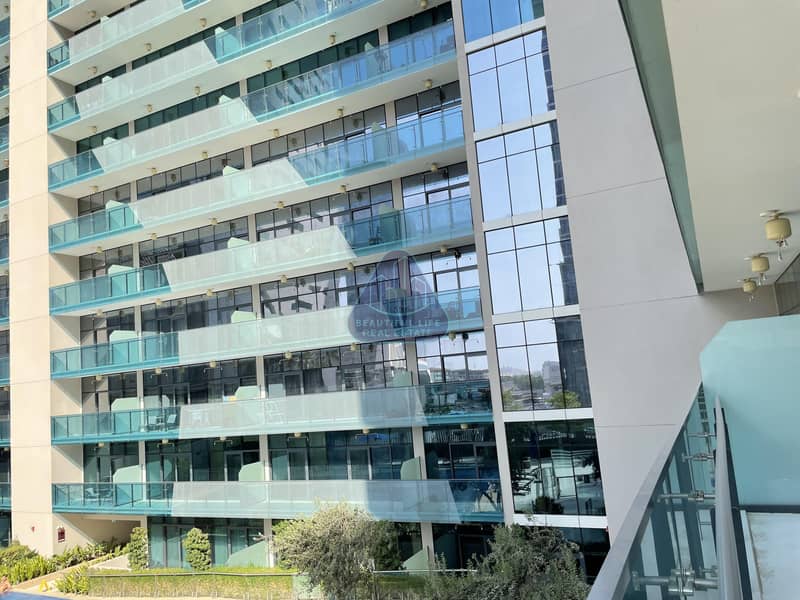 9 High Floor|PoolView|Brand New Ready Move in