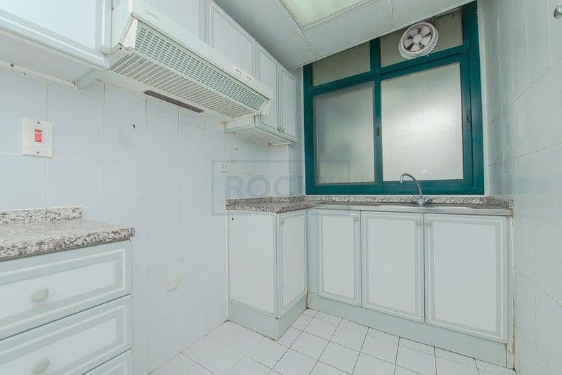8 Gorgeous 2 B/R with Central Split A/C and Parking | Deira