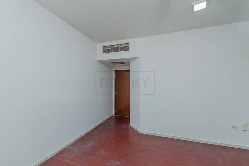 17 Gorgeous 2 B/R with Central Split A/C and Parking | Deira