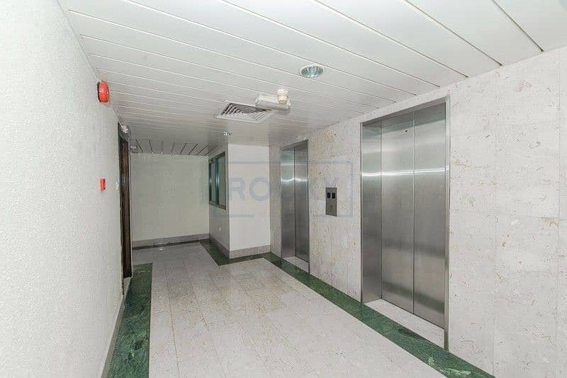 34 Gorgeous 2 B/R with Central Split A/C and Parking | Deira