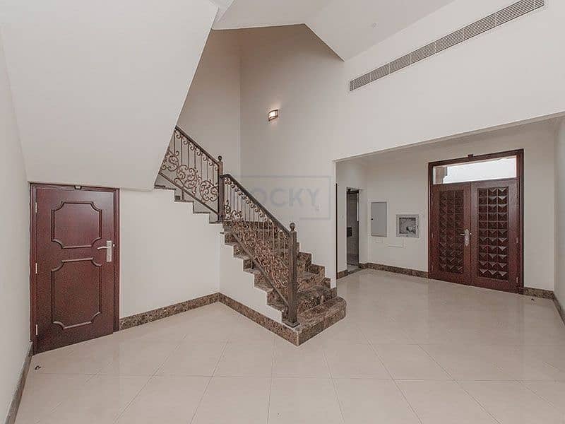 5 Gorgeous Semi Independent 4 B/R Villa | Private Pool | Jumeirah 1st