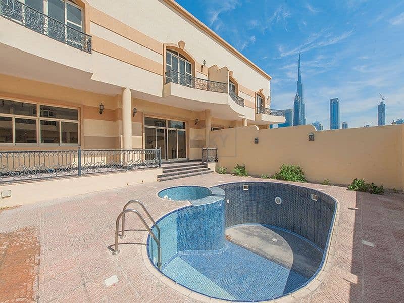 30 Gorgeous Semi Independent 4 B/R Villa | Private Pool | Jumeirah 1st