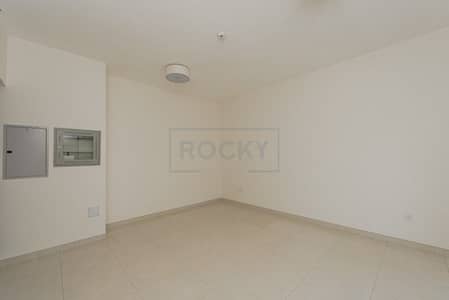 1 Bedroom Flat for Rent in Al Mamzar, Dubai - 1 B/R with Parking!  Pool, Gym, Central A/C | Al Mamzar
