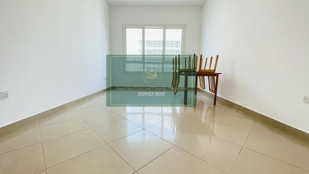 Exquisite 1 bed Room in corniche  3 Pays