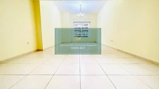 3 Bedroom Flat for Rent in Corniche Area, Abu Dhabi - Enticing 3 Master Bed Room  + Underground Parking  With 4 Pays!