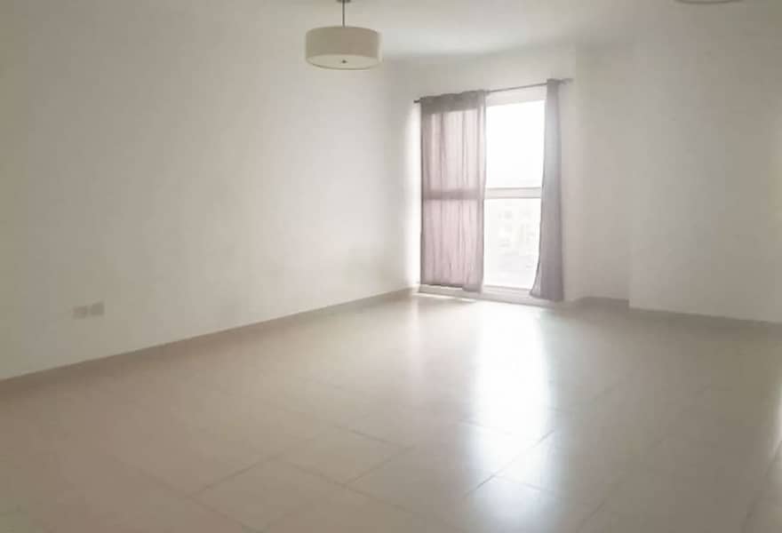 6 HUGE APARTMENT WITH BALCONY |AL KHAIL HEIGHTS