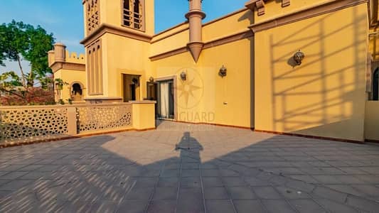 4 Bedroom Villa for Rent in Palm Jumeirah, Dubai - Spacious 4 Bedroom, Furnished in Canal Cove Frond N