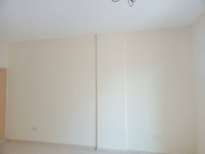 HOT OFFER STUDIO FOR SALE WITH BALCONY IN EMIRATES CLUSTER