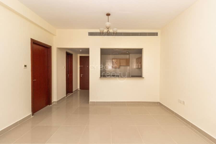 ONE BED ROOM FOR RENT IN PERSIA CLUSTER WITH DOUBLE BALCONY