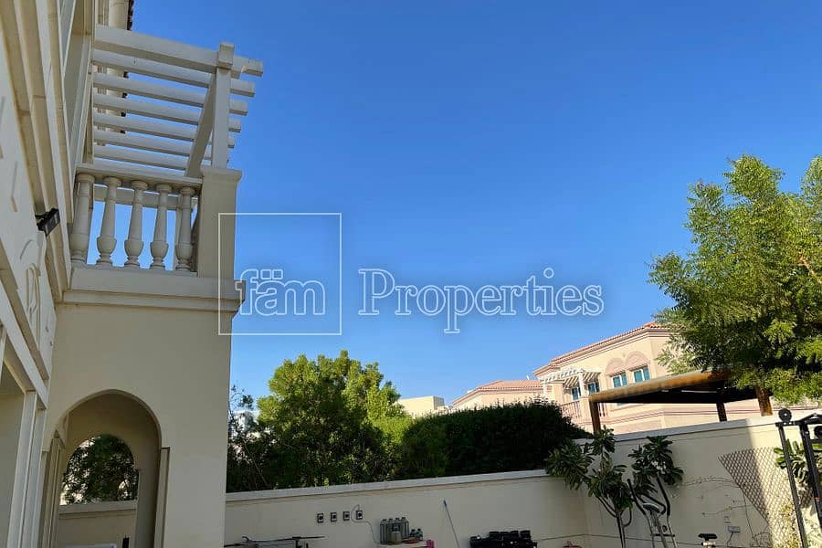 13 new in the market 2 bedrooms villa for sale