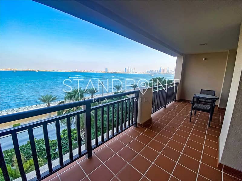 10 Exclusive | Sea View | Fully Furnished