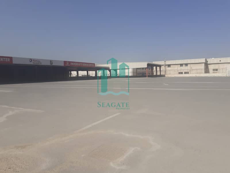 Huge Warehouse with  yard, office, open shed suitable for  Garage /car services for rent in Al Quoz 2