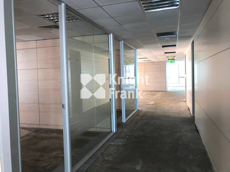 7 Fitted Office Space / Khalidiya