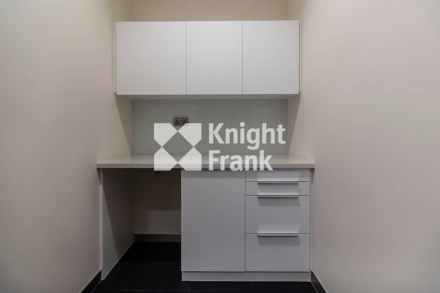 13 Many Options of Fully Fitted & Furnished Offices