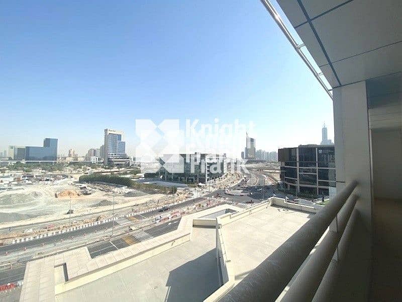 3 Exclusive | Full Floor | Free Zone | Roof Terrace