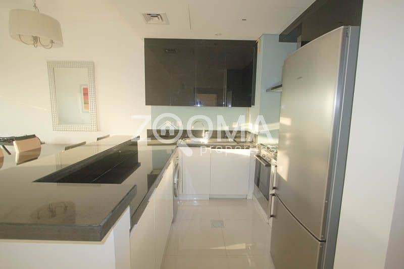 5 Luxurious 2 Bed | Fully Furnished Great | Balcony