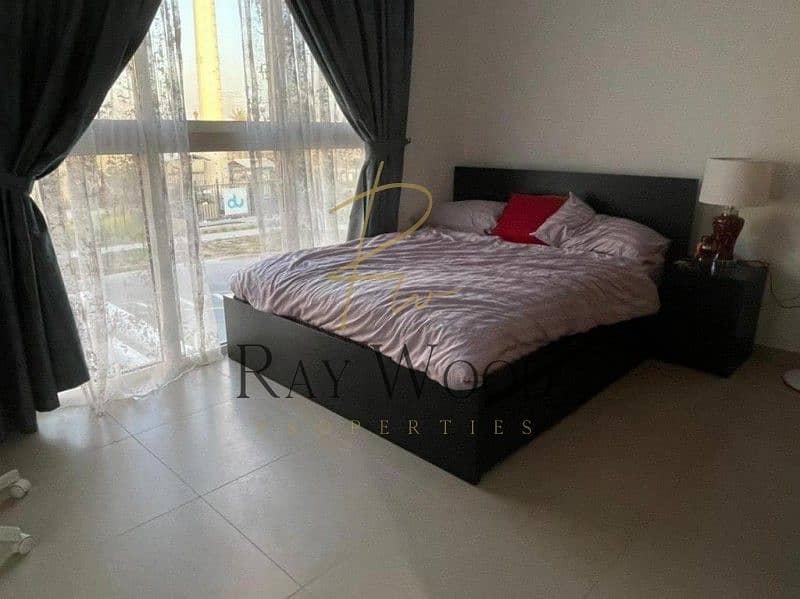 8 4 Bedrooms plus Maid Available | Best Deal