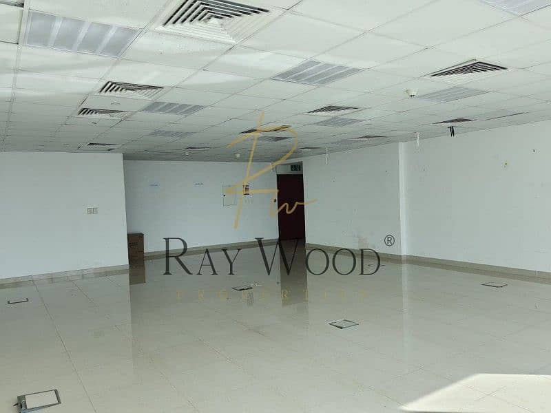 12 Fitted office | On High Floor | Jumeirah Bay X3
