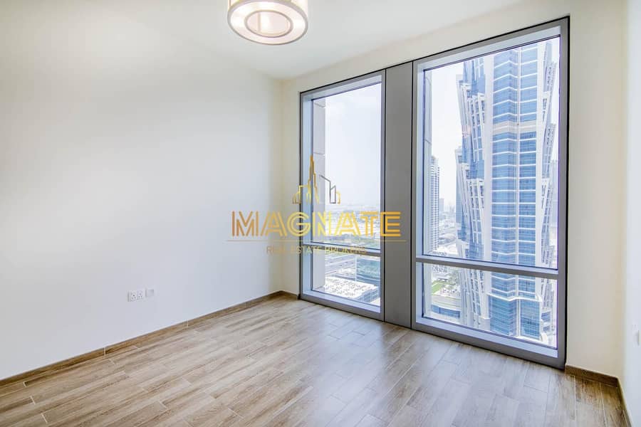 15 Downtown View | Rented | Modern Luxury
