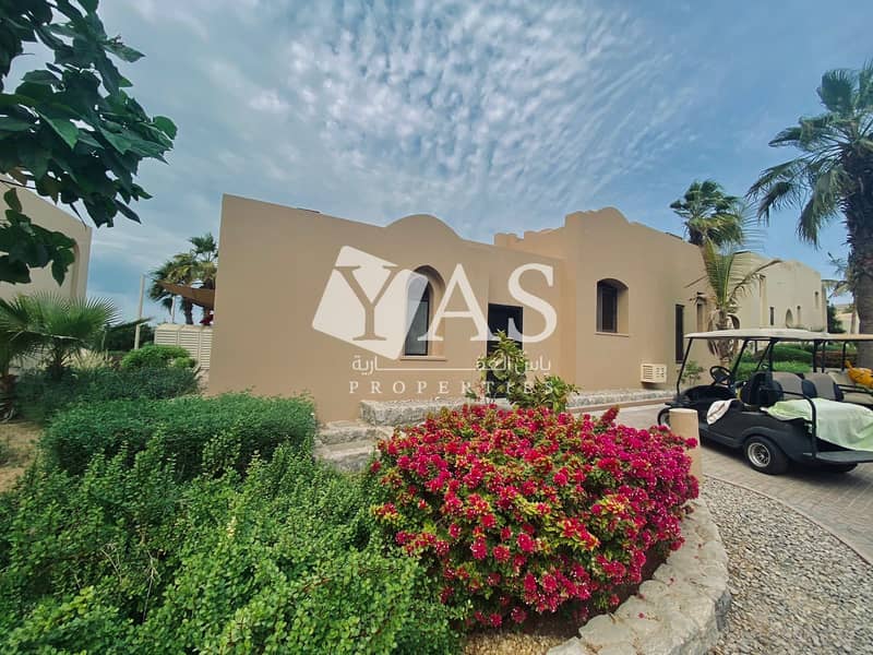 Beautiful upgraded villa | Private Location | Sea View