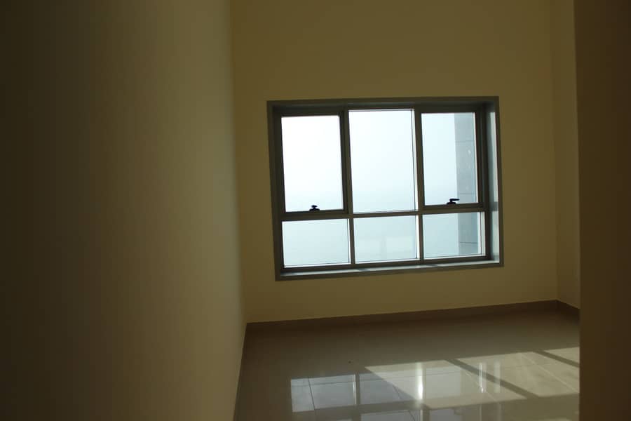 شقة في برج الكورنيش،كورنيش عجمان 1 غرفة 335000 درهم - 4792355