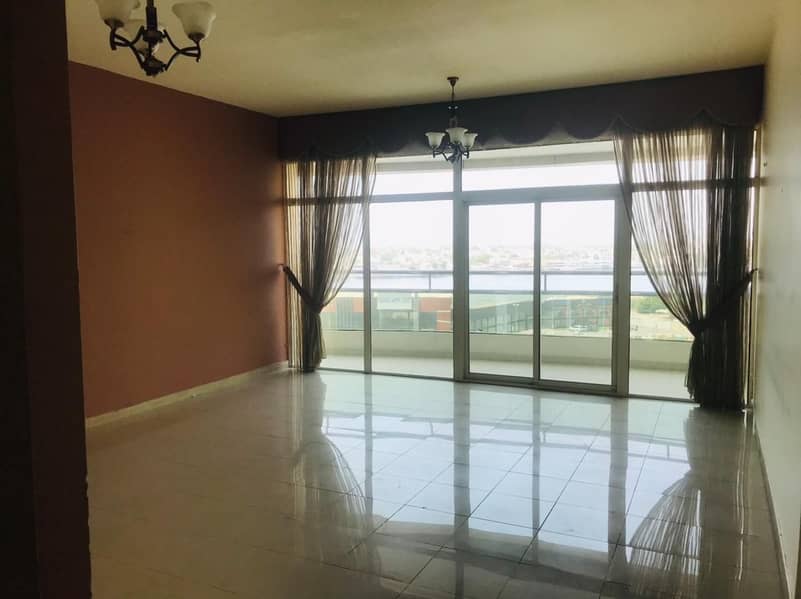 Sea View 2 BHK For Rent in Horizon Tower