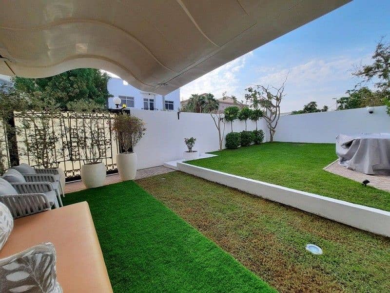 7 Independent Villa| Beautiful Garden| Available Mid of November