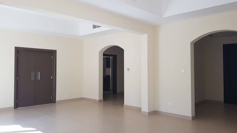 2 Executive Villa | Vacant on Transfer | Vastu Oriented