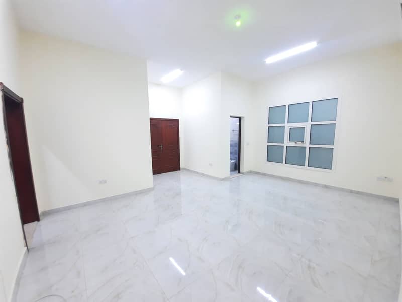 Квартира в Аль Шамха, 3 cпальни, 60000 AED - 5490680